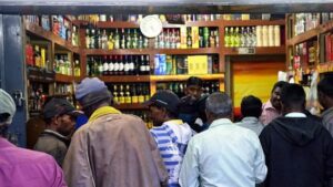 Liquor Store : दिल्ली में लगातार 2 दिनों तक बंद रहेगी शराब की दुकान, लेकिन यहां छलका सकेंगे जाम ?