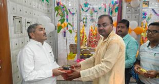 Sri Krishna : श्री कृष्ण जन्माष्टमी मन्दिर में भव्य भजन संध्या, भक्तों ने जय श्री कृष्ण किया ?