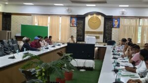 Was completed : हापुड़ में गोवंश संरक्षण हेतु समीक्षा बैठक, मुख्य विकास अधिकारी की अध्यक्षता में सम्पन्न हुई ?