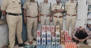 Caught the alcohol : आबकारी विभाग की बड़ी कार्यवाही निजी होटल से देशी विदेशी अवैध शराब पकड़ी ?