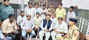 Instilled confidence : पूर्व विधायक उमेश मलिक ने मोनू खटीक के परिजनों से की मुलाकात, न्याय का दिलाया भरोसा ?
