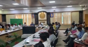 District Magistrate : सीएम डैशबोर्ड पोर्टल पर खराब रैंक प्राप्त करने वाले विभागों को दिए निर्देश, रैंक में लाए सुधार जिलाधिकारी ?