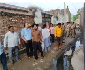 DM-SP : संभल में 5000 घरों की बिजली चेकिंग148 लोगों ने जमा किया बिल, कटिया से बिजली चोरी डीएम-एसपी रहें मौजूद ?