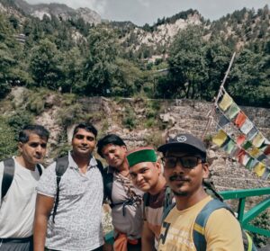 Manimahesh Yatra : हिमाचल में रोकी गई मणिमहेश यात्रा, वापस लौट रहे सैकड़ों यात्री; बारिश और बाढ़ में 3 की हुई थी मौत ?