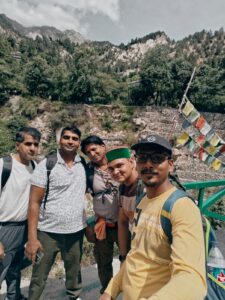 Manimahesh Yatra : हिमाचल में रोकी गई मणिमहेश यात्रा, वापस लौट रहे सैकड़ों यात्री; बारिश और बाढ़ में 3 की हुई थी मौत ?