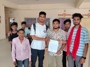 Humanity : ग्राम भुरागढ़ की नाली एवं सड़क निर्माण हेतु मानवता के आधार पर जिलाधिकारी को ज्ञापन सौंपा गया ?