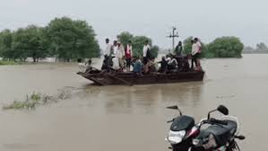 Heavy rain : राजस्थान में भारी बारिश और चंबल नदी का उफान धौलपुर में मिनी टैंकर बहा, दो लापता ?