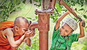 Communal harmony : मुंबई के शम्स मुलानी ने पूजा कर सांप्रदायिक सौहार्द और एकता की मिसाल पेश की ?