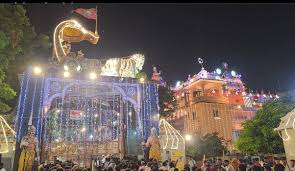 Colourful lights : श्रीकृष्ण जन्माष्टमी पर बिहारीगढ़ के शिव मंदिर को रंग बिरंगी लाइटों से सजाया गया था ?