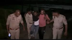 Encounter in Raebareli : मेरठ में 25 हजार के इनामी की मौत, रायबरेली में मुठभेड़ में 3 लुटेरे गिरफ्तार ?