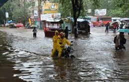 School-college closed : मुंबई में बारिश से 7 लोगों की मौत, ठाणे-पालघर में रेड अलर्ट स्कूल-कॉलेज बंद ?