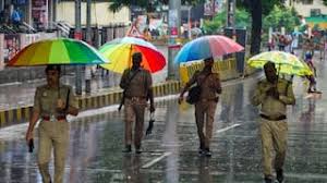 UP Weather: यूपी में चिपचिपी गर्मी ने किया बेहाल, आज इन जिलों में होगी बारिश, 22 अगस्त से फिर बदलेगा मौसम ?