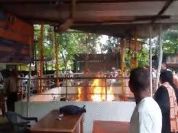 Extinguished by pouring : जमीन का केस हार गया था, पुलिसकर्मी ने कपड़ा-मिट्‌टी डालकर बुझाया ?
