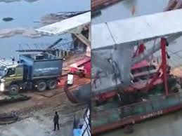 Trailer overturned : प्रयागराज में बड़ा हादसा टला, फाफामऊ बैराज पर गार्डर लदा ट्रेलर पलटा ?