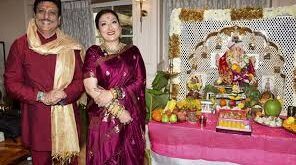 Funny Answers : गोविंदा और सुनीता आहूजा गणेश चतुर्थी पर आए साथ-साथ, तलाक की अफवाहों पर पूछा सवाल तो दिया मजेदार जवाब ?