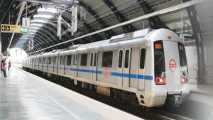 First train : 15 अगस्त को दिल्ली मेट्रो में फ्री सफर करेंगे ये लोग, इतने बजे से चलेगी पहली ट्रेन ?