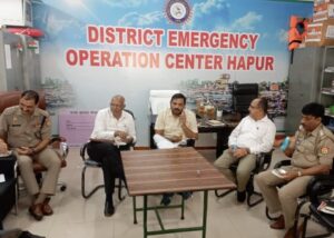 In alert mode : जनपद-हापुड़ में भूकंप आपदा पर मॉक ड्रिल की तैयारी पूरी प्रशासनिक टीम अलर्ट मोड में ?