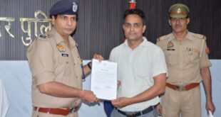 Safety instructions : मुजफ्फरनगर के एसएसपी संजय वर्मा ने संभाला कार्यभार:चार्ज लेते ही फोर्स के साथ सड़कों पर निकले, अधिकारियों को दिए सुरक्षा के निर्देश ?