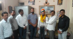 Felicitation ceremony : अजीत सिंह को उत्तर प्रदेश क्षय रोग उपचार पर्यवेक्षक संघ का प्रदेश उपमहामंत्री मनोनीत किए जाने पर अभिनंदन समारोह ?