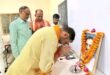 Prakash Dwivedi : दीनदयाल उपाध्याय के चित्र पर पुष्पाजलि करते सदर विधायक प्रकाश द्विवेदी ?