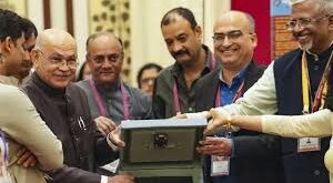 Took this step : उपराष्ट्रपति चुनाव में वोटिंग से दूर रहेगी BJD-BRS, नवीन पटनायक-केसीआर की पार्टी ने क्यों उठाया ये कदम ?