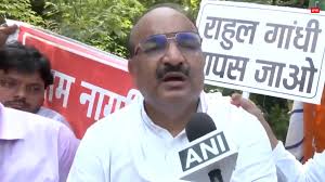Minister of UP : राहुल गांधी और यूपी के मंत्री दिनेश प्रताप सिंह के बीच तीखी बहस, तू-तू, मैं-मैं का वीडियो वायरल ?