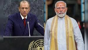 Remembrance : काशी में गंगा आरती में शामिल हुए मॉरीशस के प्रधानमंत्री, हाथ जोड़ प्रभु का किया स्मरण ?