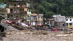 Rivers in spate : उत्तराखंड में बारिश से मचा हाहाकार, देहरादून में आपदा से सबसे ज्यादा 13 लोगों की मौत, नदियां उफान पर