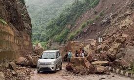 Haridwar : दैवीय आपदा से मुसीबत में 'धर्मनगरी', मनसा देवी की पहाड़ियों को ट्रीटमेंट की जरूरत, तभी बचेगा हरिद्वार ?