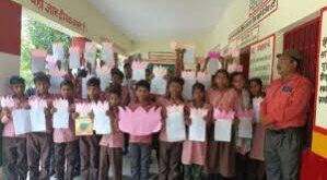 Unique efforts : राष्ट्रीयता संवर्धन के लिए जूनियर विद्यालय सिठमरा डेरापुर कानपुर देहात के प्रधानाध्यापक शनेन्द्र सिंह तोमर के अनूठे प्रयास ?