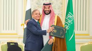 Big statement : पाकिस्तान और सऊदी के परमाणु रक्षा समझौते में कतर-UAE भी आएंगे? पाकिस्‍तानी रक्षामंत्री का मुस्लिम उम्‍माह पर बड़ा बयान ?