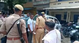 Challan issued : आजम खान को जेल से लाने गई 25 गाड़ियों के खिलाफ बड़ा एक्शन, 73500 रुपये का कटा चालान ?