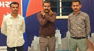 Surat News: सूरत में नवरात्रि पंडाल में PSI बनकर रौब जमा रहा था युवक, पुलिस ने किया गिरफ्तार किया ?