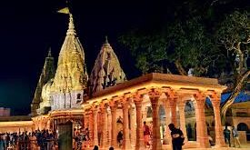 Sharad Purnima 2025 : 16 कलाओं से युक्त चंद्र रश्मियों ने बरसाया अमृत, गोदुग्ध की खीर में हुआ पान ?