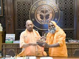 Submitted the demand letter : मुख्यमंत्री से भेंट कर जिला पंचायत अध्यक्ष ने जन समस्याओं को लेकर मांगपत्र सौंपा ?