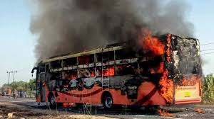 Just a flaming coffin : पांच दिन पहले खरीदी बस बनी धधकता ताबूत, जैसलमेर अग्निकांड में अबतक 20 लोगों की मौत ?