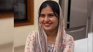 Mulli and terrorists : मुझे मुल्ली और आतंकवादी कहा गया भरी सभा में छलका सपा सांसद इकरा हसन का दर्द ?