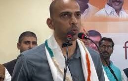 Patna Airport : पटना एयरपोर्ट पर मार कांग्रेस नेता राजेश राम और अल्लावरु का जबरदस्त विरोध, जान बचाकर भागे, VIDEO ?