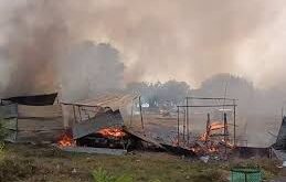 There is havoc in Gurugram too. : दिवाली में ताबड़तोड़ धमाकों से दहला यूपी का पटाखा बाजार, चिंगारी से भी भड़की आग, दिल्ली, गुरुग्राम में भी कहर ?