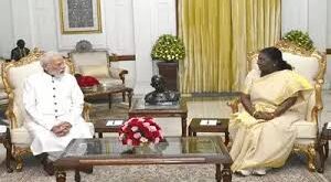 Wished Happy Diwali : प्रधानमंत्री मोदी ने राष्ट्रपति मुर्मू से मुलाकात की, दिवाली की शुभकामनाएं दीं ?