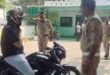 Who was he : बागपत कोतवाली में बाइक पर सवार होकर पहुंचा एक शख्स, जैसे ही हेलमेट उतारा सभी पुलिसकर्मी रह गए सन्न, कौन था वो ?