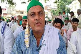 Apologized to the police : थाना बहादुरगढ़ में किसान यूनियन ने अभद्रता के विरोध में धरना देकर पुलिस से माफी कराई ?