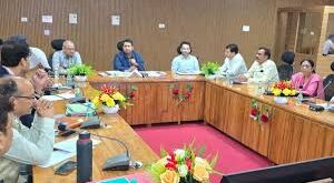 FIR : सड़क सुरक्षा समिति की बैठक में डीएम ने दिखाई सख्ती, अवैध कट व लापरवाही पर होगी एफआईआर ?