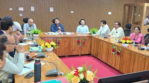 FIR : सड़क सुरक्षा समिति की बैठक में डीएम ने दिखाई सख्ती, अवैध कट व लापरवाही पर होगी एफआईआर ?