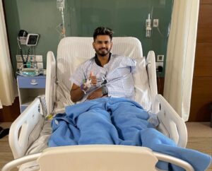 But Sydney : श्रेयस अय्यर अस्पताल से हुए डिस्चार्ज, मगर सिडनी से नहीं मिलेगी छुट्टी ?