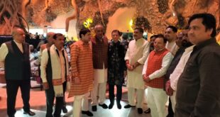 Auspicious events : 12 नवंबर को तीन शुभ आयोजनों में शामिल होकर सांसद सतीश गौतम जी व गणमान्य व्यक्तियों से स्नेह मिलन हुआ ?