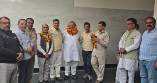 Tyagi Brahmin : गाजियाबाद पहुंचने पर त्यागी ब्राह्मण समाज के लोगों ने किया कांग्रेस जिलाध्यक्ष राकेश त्यागी का स्वागत ?