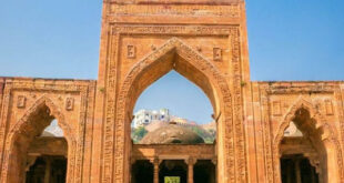 The hut mystery : अजमेर का अढ़ाई दिन का झोंपड़ा रहस्य, इतिहास और कला का संगम जो हर यात्री को मोहित कर देता है ?