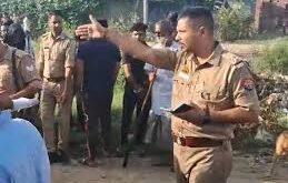 Administration: हापुड़ पुठा हुसैनपुर गांव में मुर्गी फार्म से उड़ रही बदबू गांव में पहुंच रही लोगों को पहुंचा रही नुकसान प्रशासन बेखबर ?