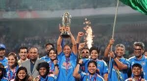 Indian Team Reached Delhi: फूलों की बारिश, ढोल की थाप पर डांस, पीएम मोदी से मिलने दिल्ली पहुंची भारतीय खिलाड़ियों का ग्रैंड वेलकम ?